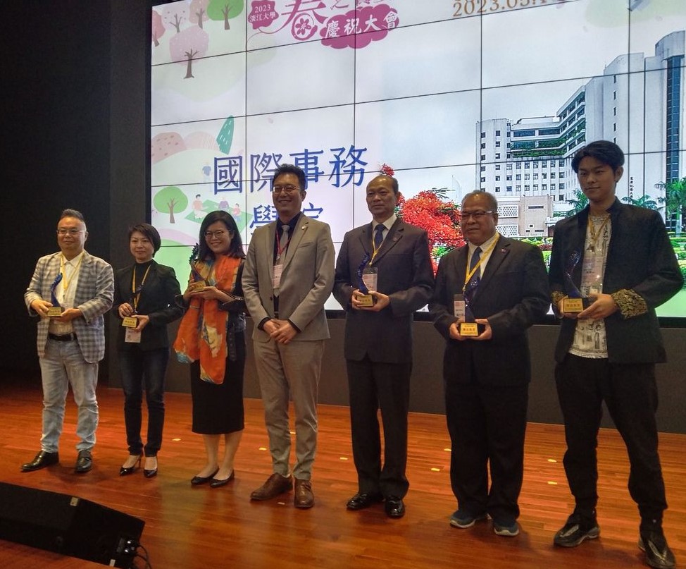 1-2-23_2023春之饗宴外交系友會活動合影 1-2-23_2023春之饗宴外交系友會活動合影