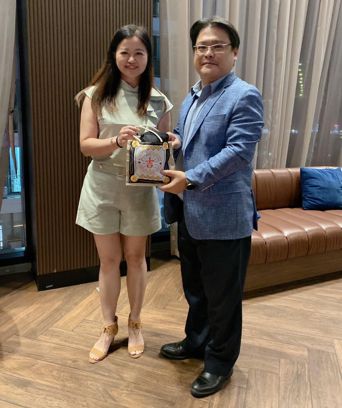 这是一张图片 这是一张图片