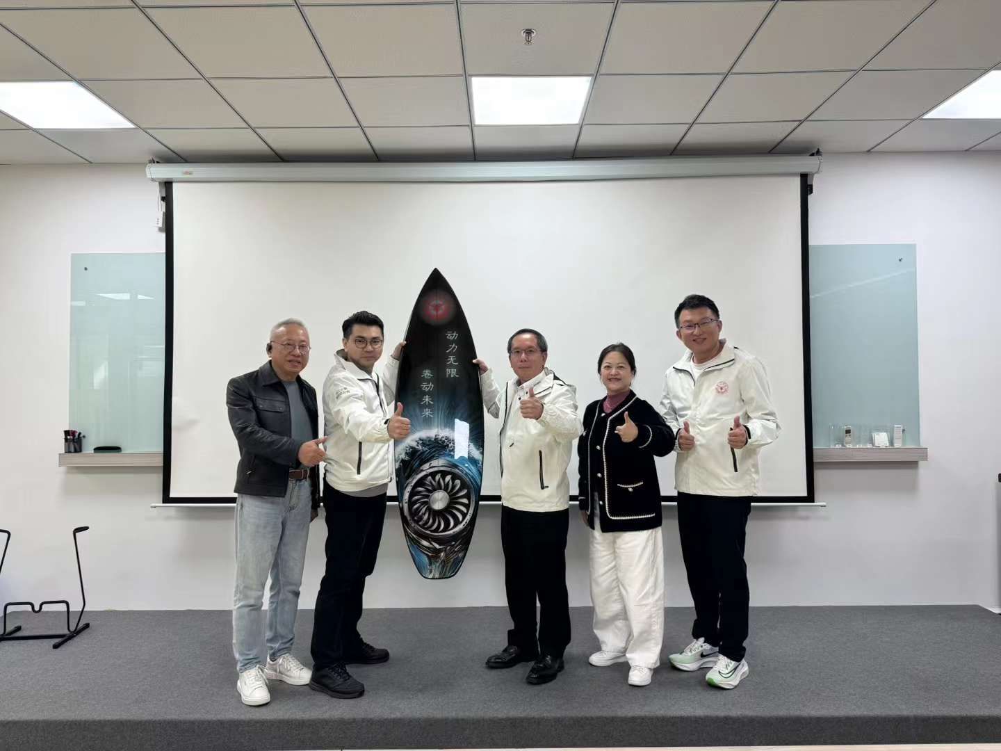 這是一張圖片 這是一張圖片