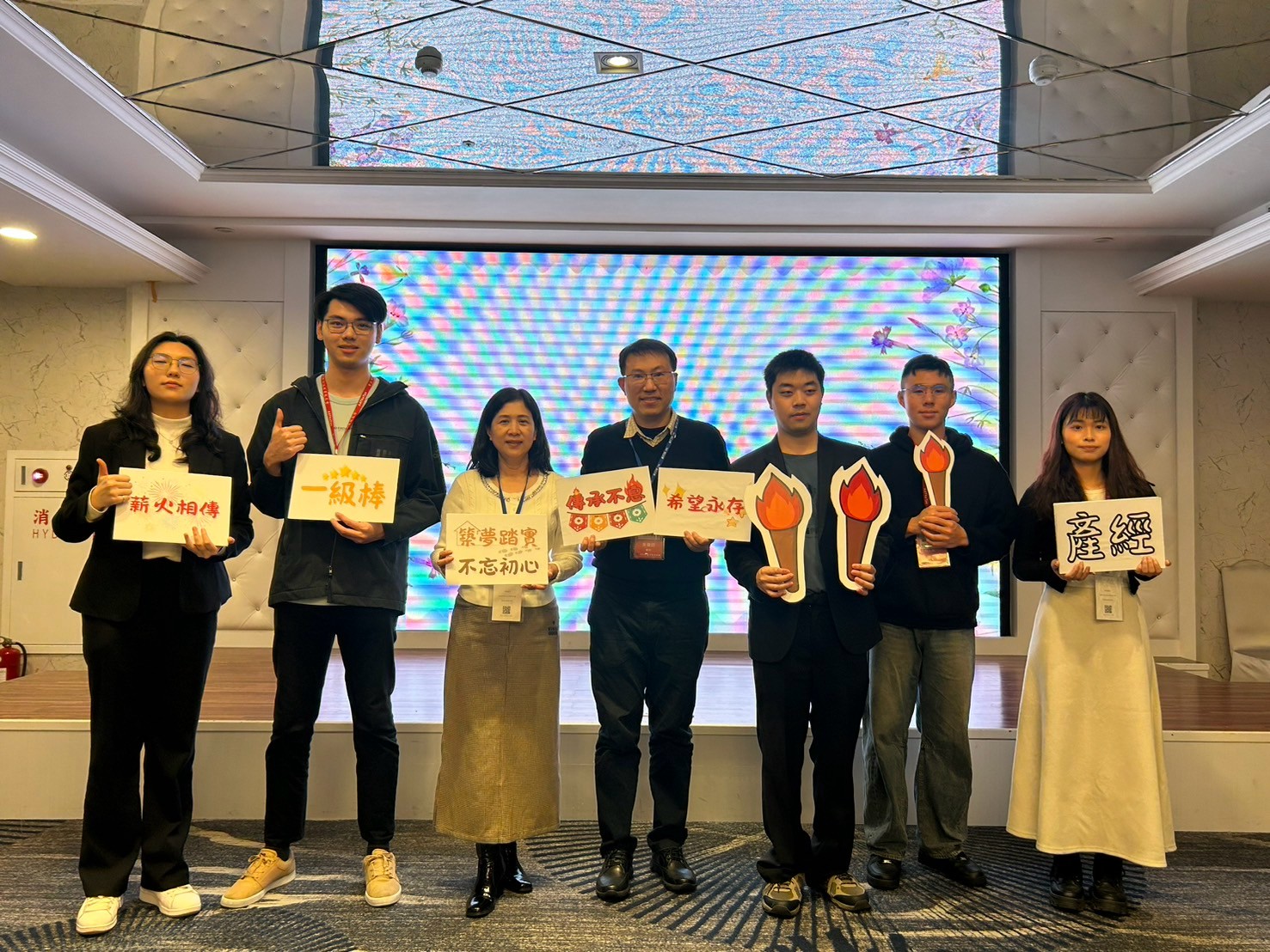这是一张图片 这是一张图片