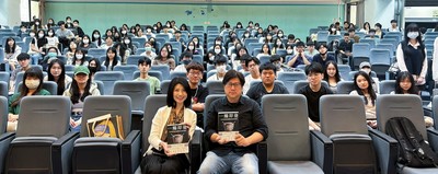 大傳系校友楊樺分享永續新聞面臨多重挑戰